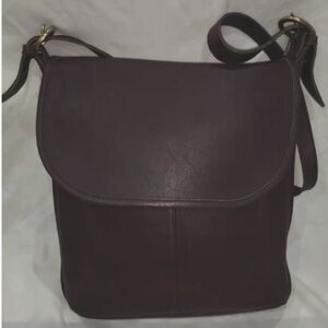 VINTAGE BLACK COACH NYC LEATHER SHOULDER BAG PURSE